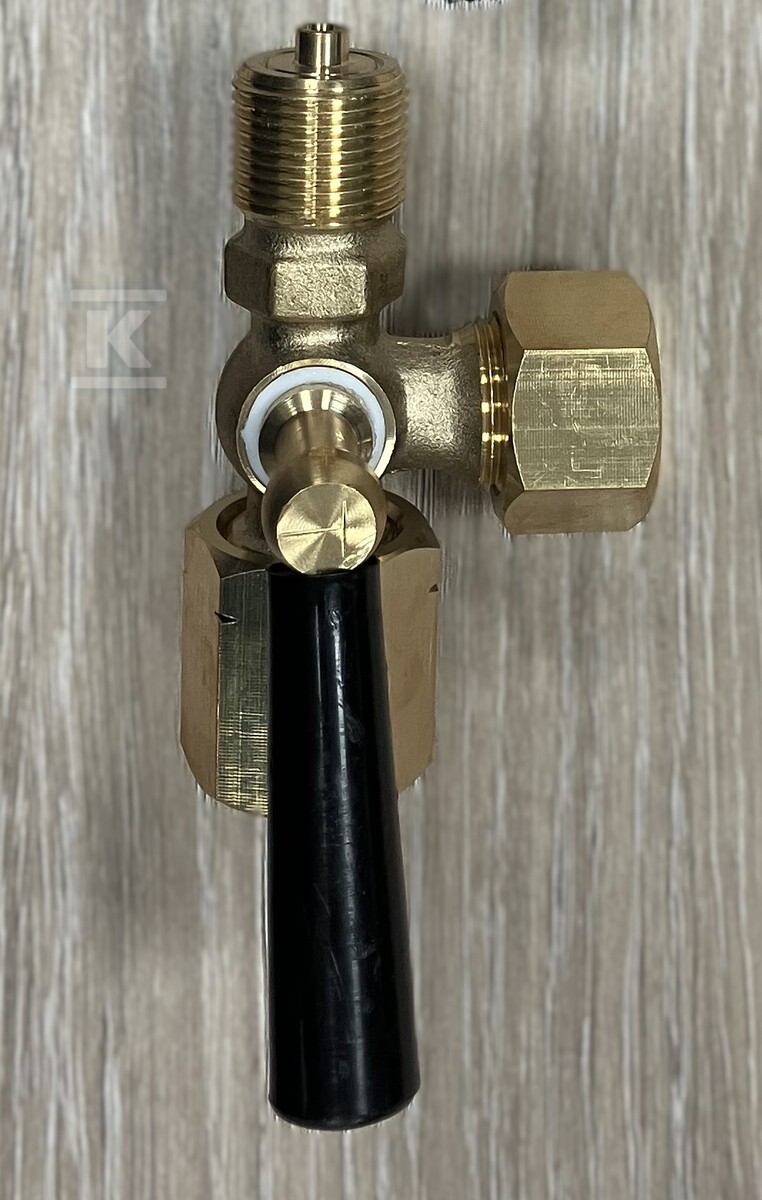 KUREK TROJDROGOWY 528 M20X1,5 Z KORKIEM